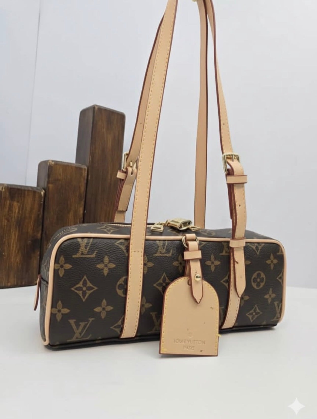 LVV BAG