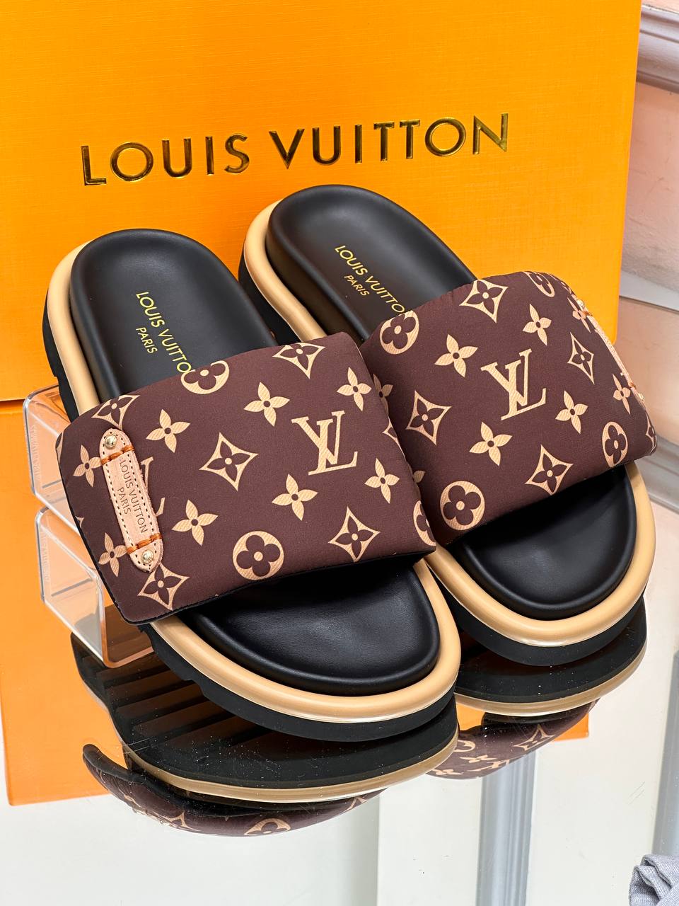 Claquette lv