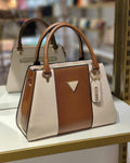 GUESS NEW MODEL