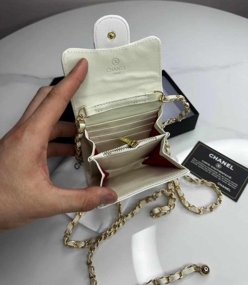 CHANEL MICRO CAREÉ MODEL