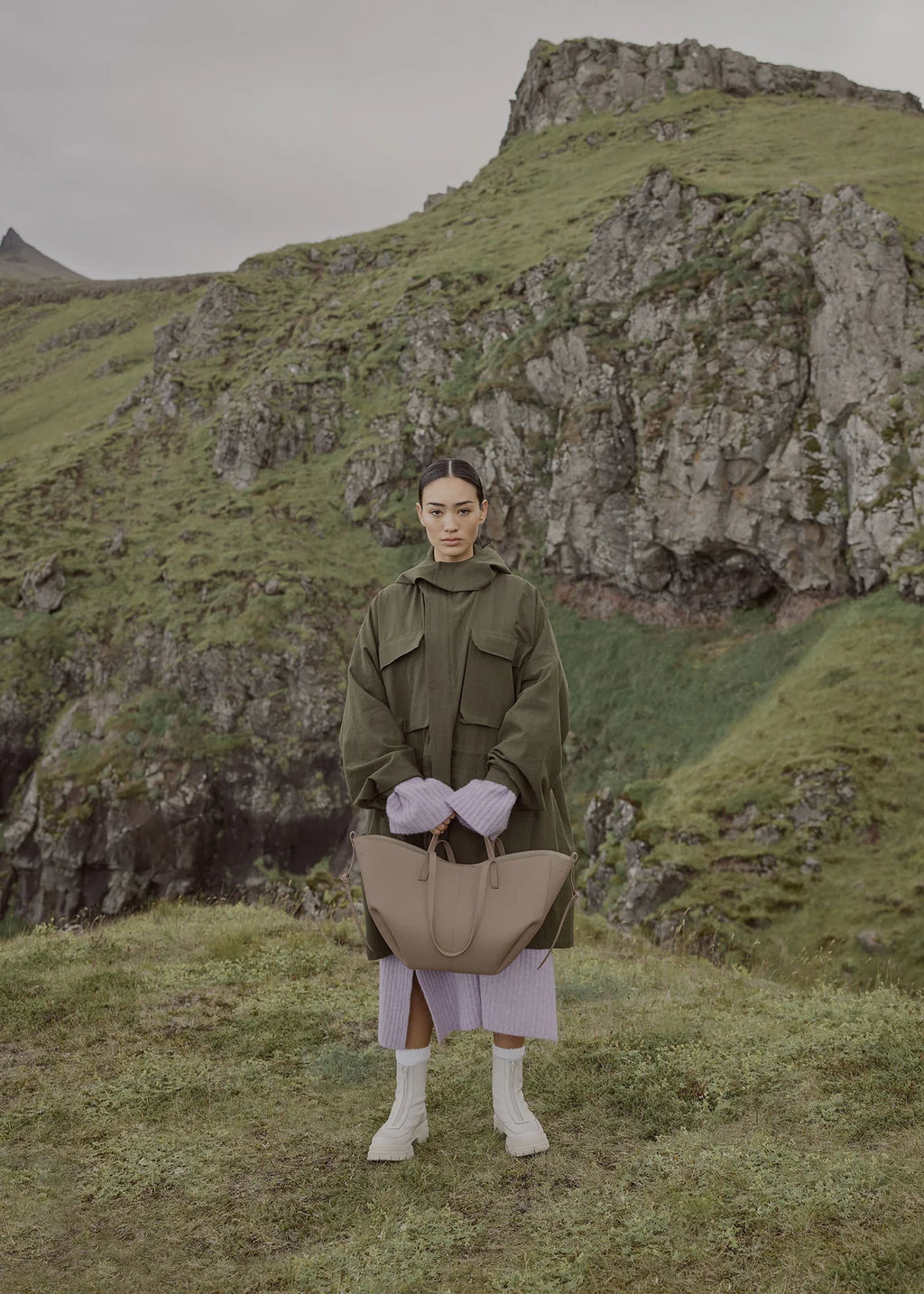 PolènePolène Leather Cyme Tote Bag BEIGE