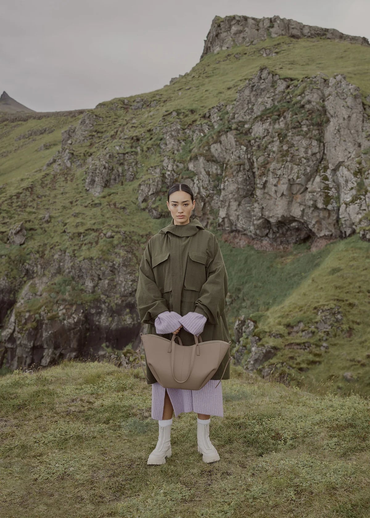 PolènePolène Leather Cyme Tote Bag BEIGE