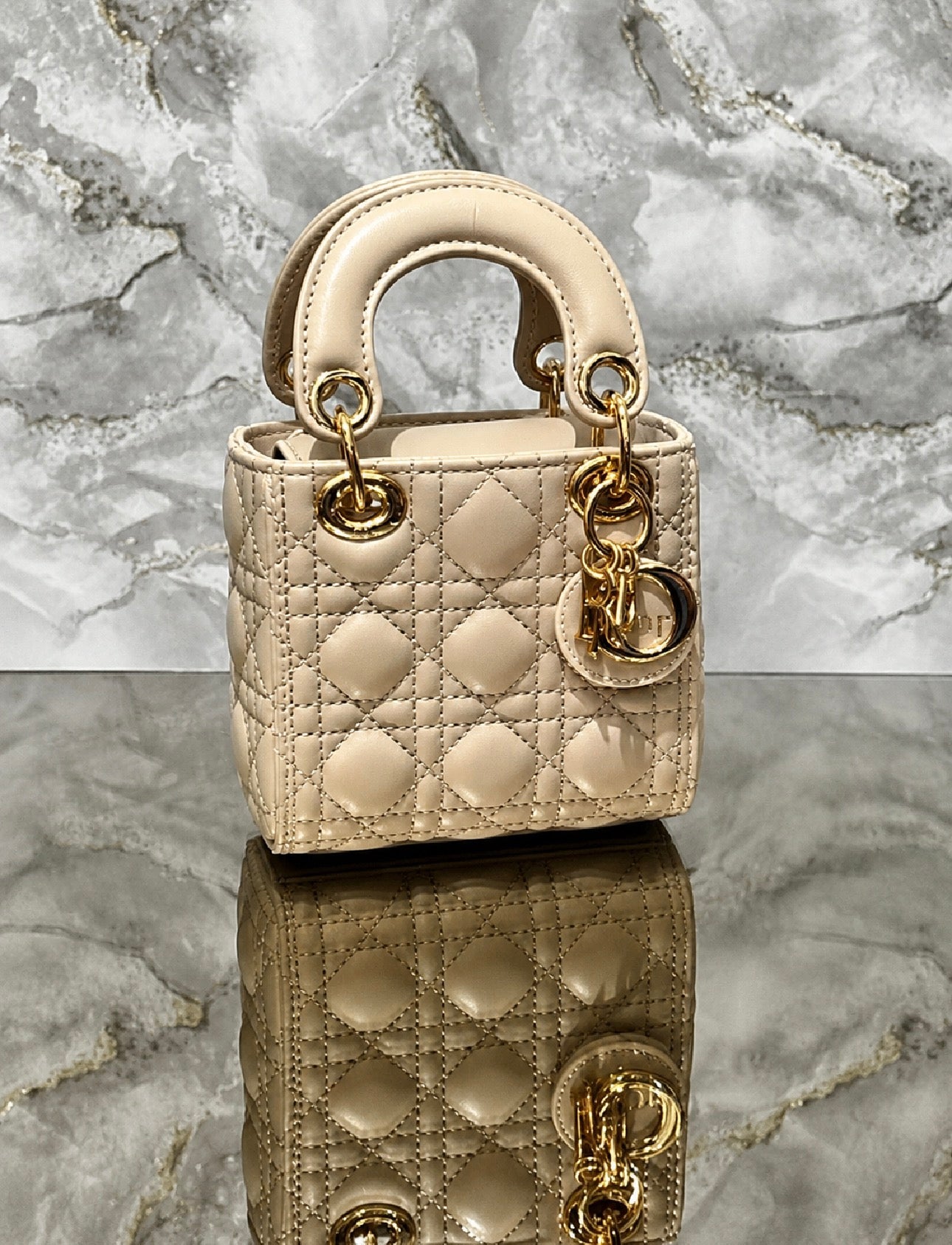 Lady dior mini