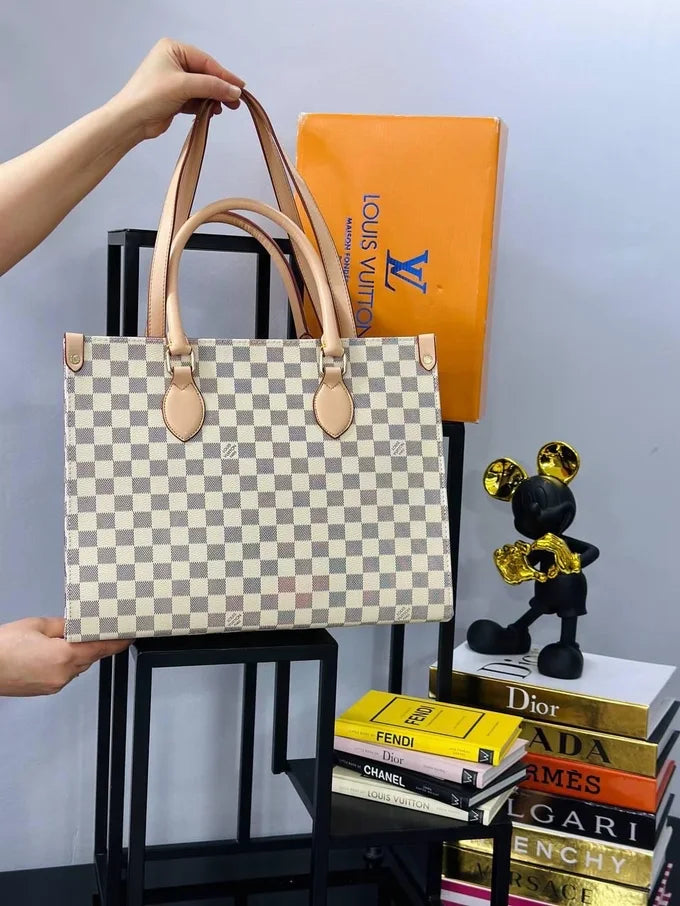 Louis Vuitton OnTheGo MM
